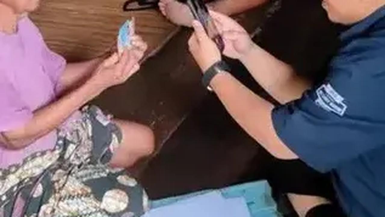 Terungkap, Alasan Kemensos Tak Lagi Beri Bansos Berbentuk Barang ke Warga Miskin