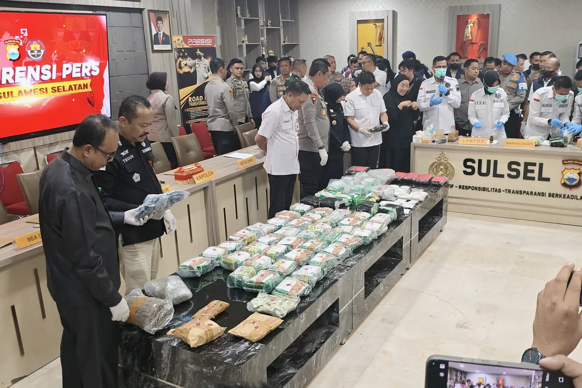 Polda Sulsel Tangkap 1.778 Tersangka Narkoba, Sita 70 Kg Sabu dan Musnahkan Barang Bukti Senilai Rp90 Miliar