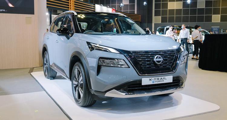 9 Potret Nissan X-Trail Generasi Keempat Debut di Asia Tenggara, Tanda