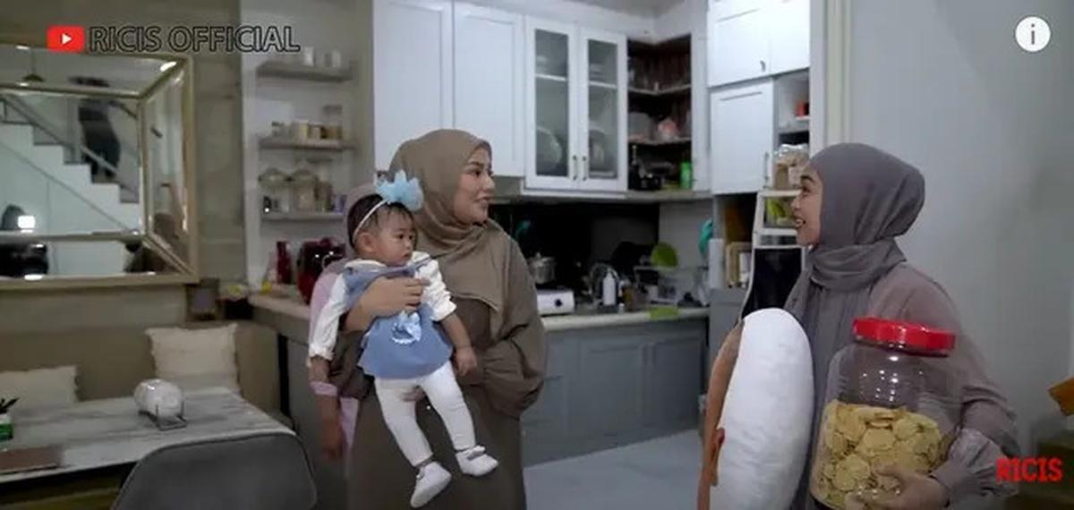 Potret Dapur Dara Arafah, Perpaduan Mewah dan Modern yang Mengagumkan