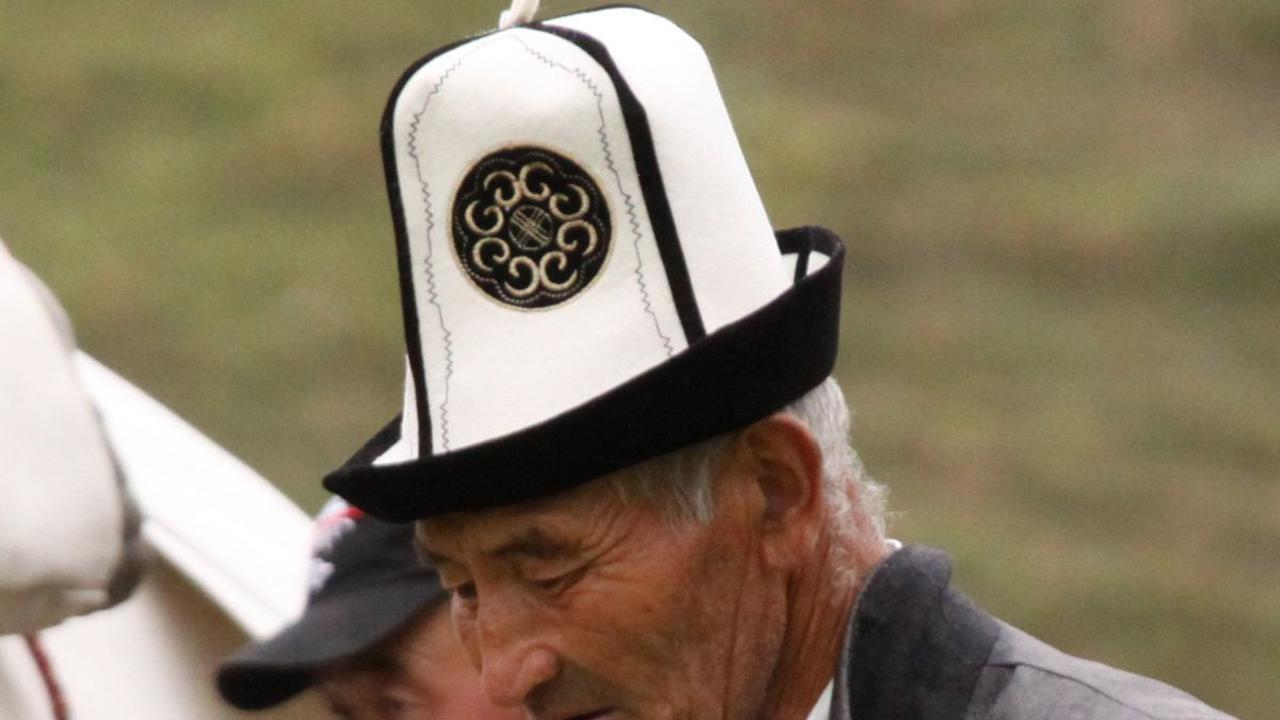 5 Maret Hari Topi Nasional di Kyrgyzstan, Topi Tradisional Bermakna Sakral