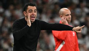 Rumor pemecatan Xavi pun marak bermunculan beberapa hari terakhir.  (JAVIER SORIANO / AFP)