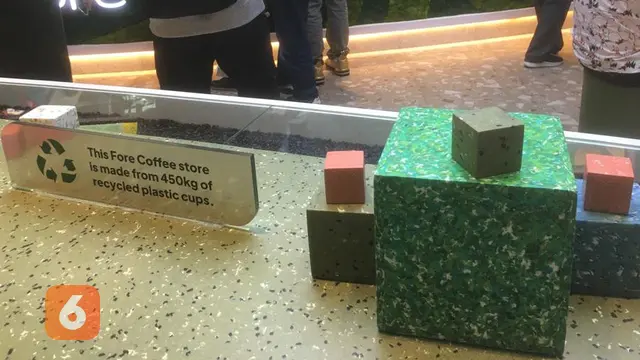 Mengintip Gerai Kopi Ramah Lingkungan, Berhias Furnitur Terbuat dari 450 kg Material Daur Ulang Gelas Plastik