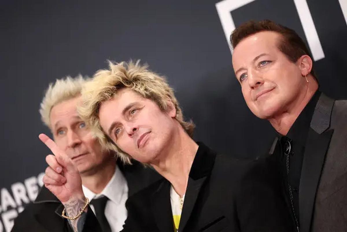 Sisi Lain Green Day yang Lebih dari Sekedar Punk Rock: Bersuara lantang di Kancah Politik