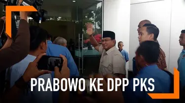 Capres nomor urut 02 Prabowo Subianto menyambangi DPP Partai Keadilan Sejahtera (PKS) di Pasar Minggu, Jakarta Selatan.