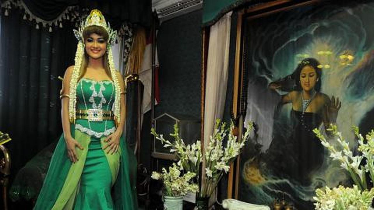 Nyi Roro Kidul & misteri warna hijau di Pantai Selatan