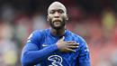 Romelu Lukaku - Bomber asal Belgia ini berada di posisi teratas sebagai pemain termahal Chelsea era Roman Abramovich. The Blues memulangkan sang mantan striker dari Inter Milan dengan biaya 97,7 juta poundsterling pada musim panas 2021 kemarin. (AFP/Justin Tallis)