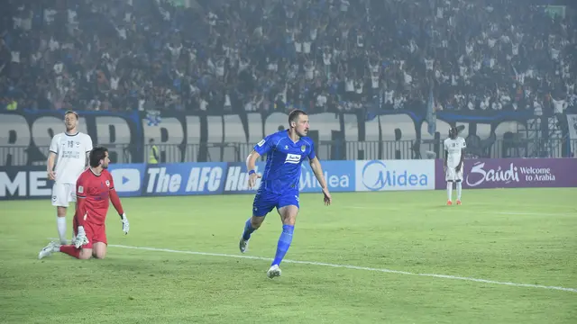ACL Two 2026: Brace Balsa Sekulic Membuat Persib Semakin Kukuh di Puncak Klasemen Grup E