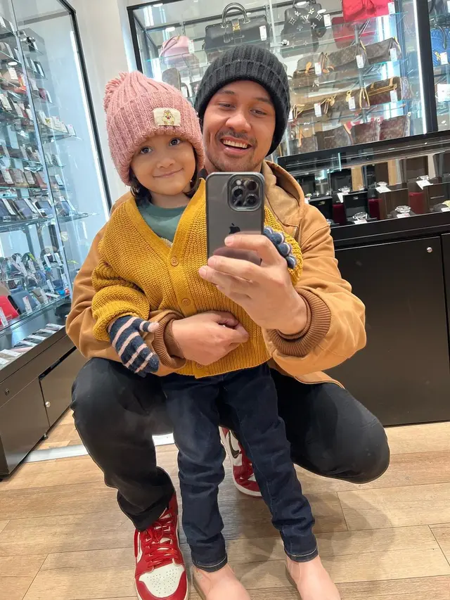 Chicco Jerikho dan Surinala (Instagram/chicco.jerikho)