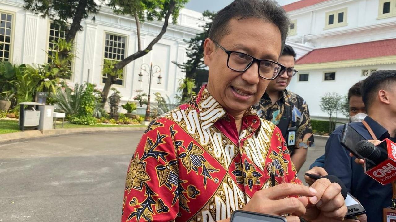 Saat ditanya lebih lanjut, Menkes Budi tidak mengiyakan maupun menepis isu tersebut.<br>