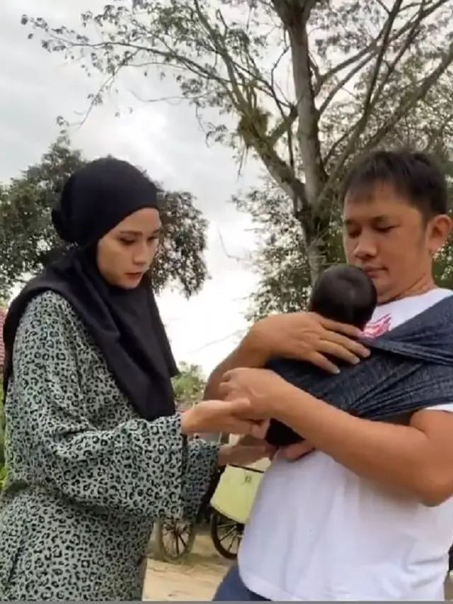 Hanung Bramantyo (Foto: Instagram/@zaskiaadyamecca)