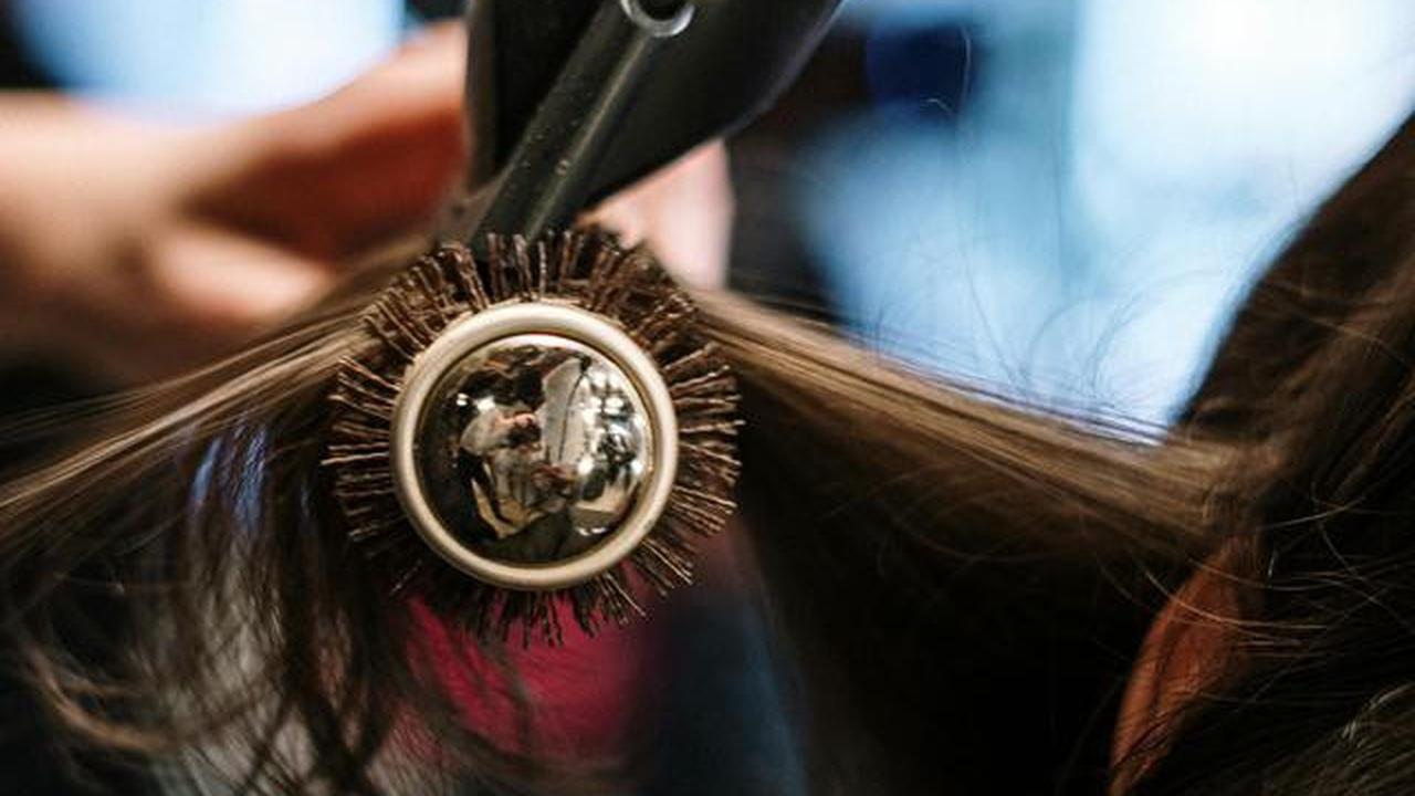 8 Trik Stylish Rambut Tipis agar Terlihat Tebal dan Sehat, Bikin Penampilan Makin Percaya Diri