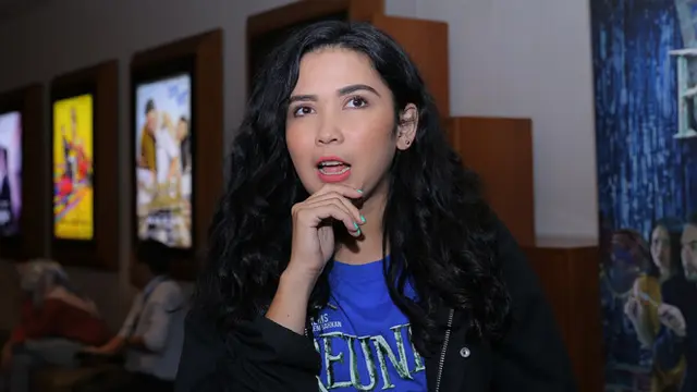 [Bintang] Dinda Kanya Dewi