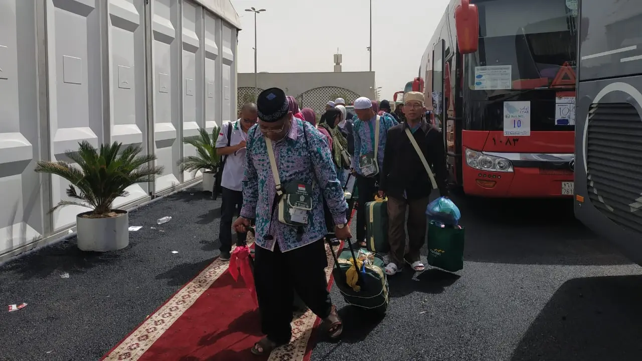Jemaah haji Indonesia yang akan kembali ke Indonesia. Liputan6.com/Nurmayanti