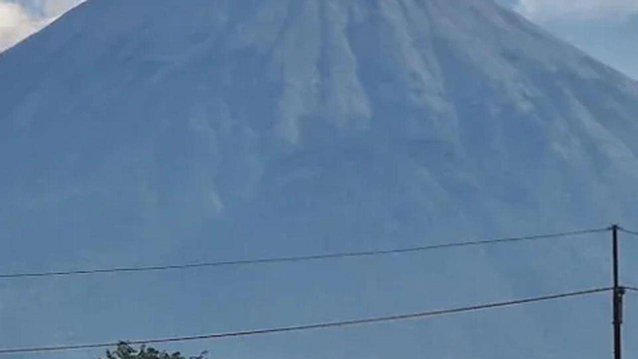 10. Gunung Arjuno