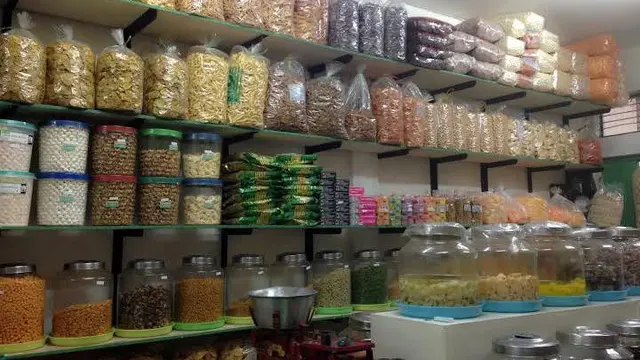 Toko Kue Nur Kholifah