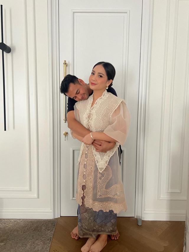 Potret Nagita Slavina hadir di acara Istana Berkebaya (Foto: instagram raffinagita1717)