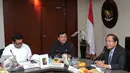 Suasana rapat persiapan pembuatan jalan tol kota bandung di Jakarta, Selasa (24/11). Rapat membahas pembuatan tol dalam Kota Bandung untuk mengurangi kemacetan di kota tersebut. (Liputan6.com/Angga Yuniar)