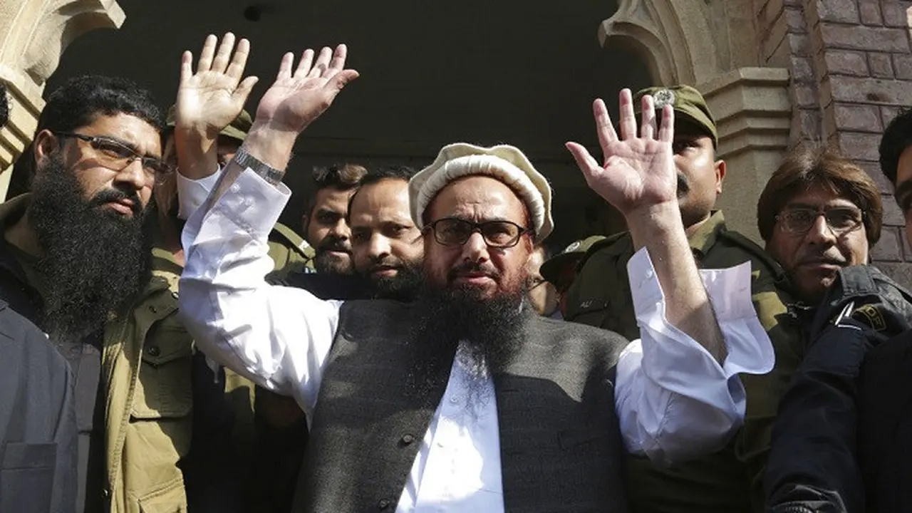 Ulama Pakistan Hafiz Saeed, ia dituduh oleh Amerika Serikat dan India mendalangi serangan Mumbai 2008.