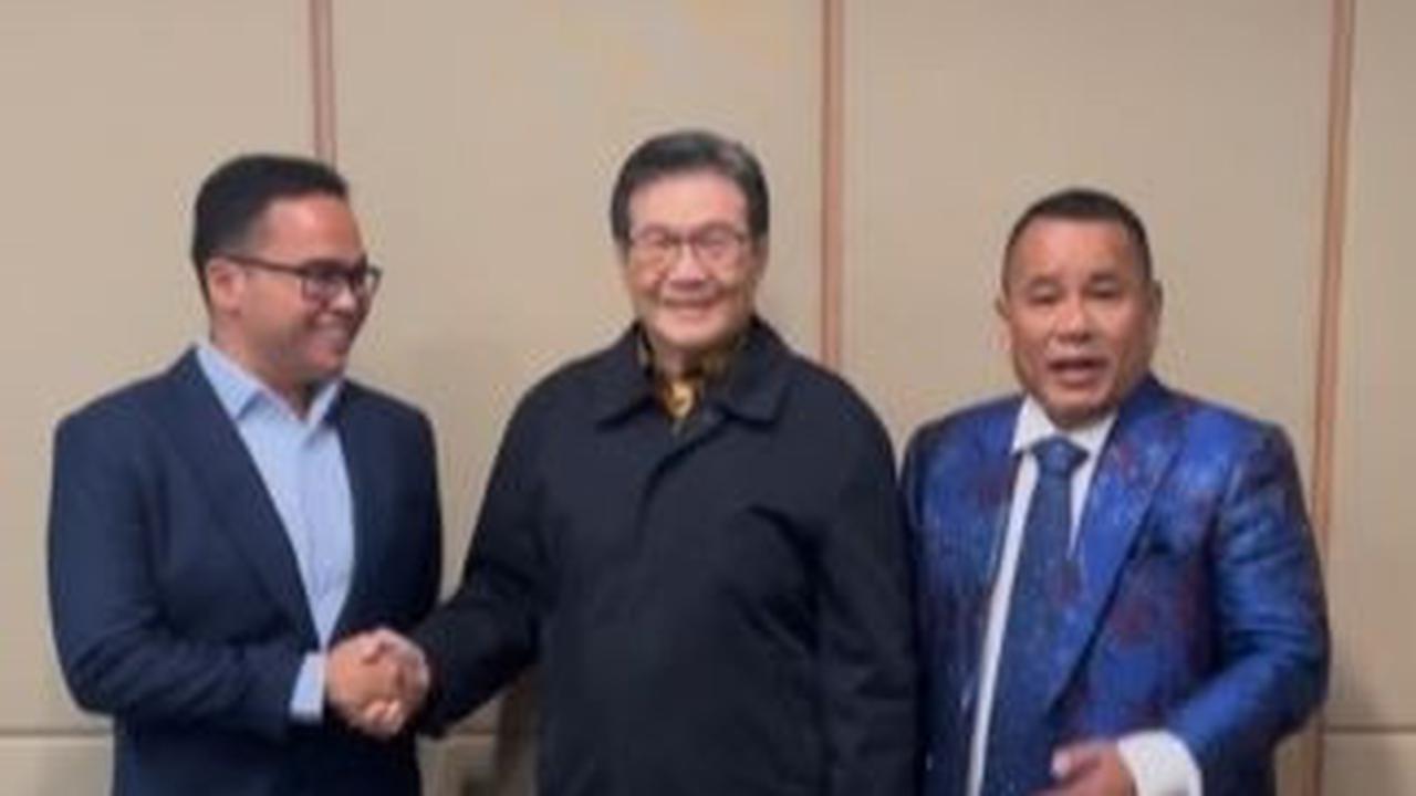 Momen Pertemuan Hotman dengan Prajogo Pangestu