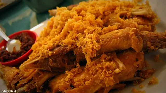 ayamsuharti-asal-131121c.jpg