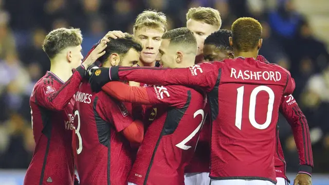 Foto: Melihat Usaha Keras Pemain MU saat Menaklukkan Wigan Athletic di FA Cup