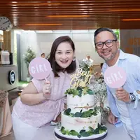 Mona Ratuliu dan Indra Brasco (Instagram/monaratuliu)