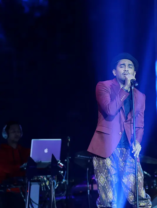 Terdapat tiga segmen di Konser ‘Menanti Arah’ yang dibagi menjadi segmen Film, segmen Love Song, serta segmen Menanti Arah, (Galih W. Satria/Bintang.com)