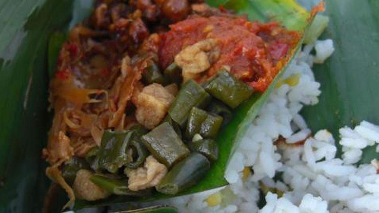 Nasi jinggo, kuliner pedas khas Bali