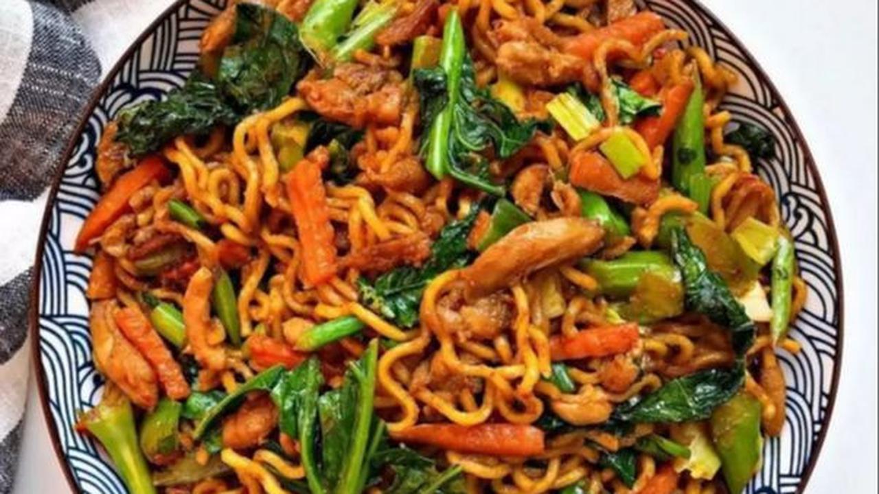 6. Mie Goreng Ayam<br>