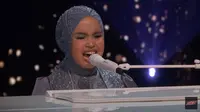 Putri Ariani Dapat Standing Ovation di Final America's Got Talent 2023, Juri: Kalau Ini Hanya Kontes Nyanyi, Pasti Kamu Menang
