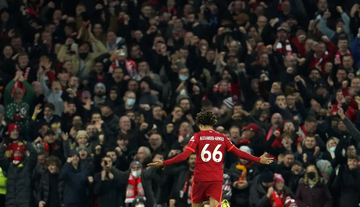Hingga laga usai skor 3-1 bertahan untuk kemenangan Liverpool. (AP/Jon Super)