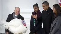 Hari Thanksgiving, Obama `Ampuni` 2 Kalkun Putih Seberat 17 Kg