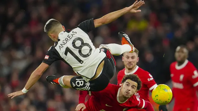 Foto: Comeback atas Fulham, Liverpool Jejakkan Satu Kaki di Final Carabao Cup 2023/2024