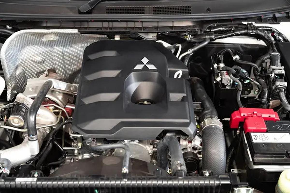 Mitsubishi All New Triton Punya Kombinasi Fitur Canggih dan Performa Tangguh