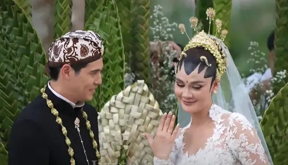 Cantiknya Luna Maya Dipinang Maxime Bouttier Sebagai Istri, Jadi Pengantin Adat Yogyakarta dengan Paes Lengkap