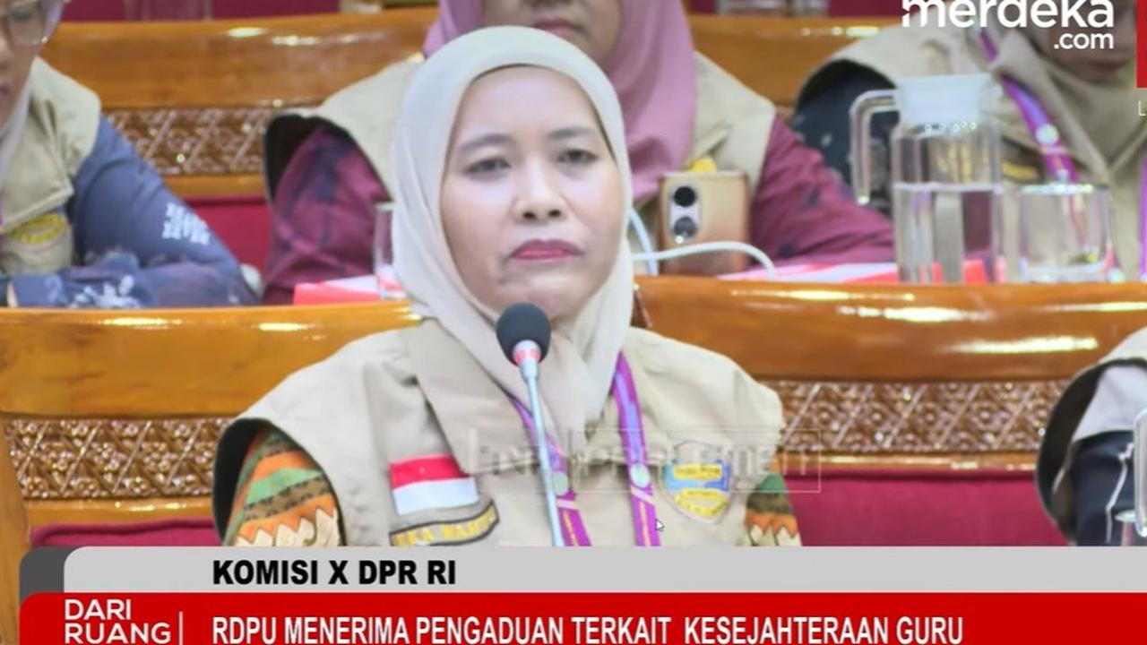 VIDEO: Pecah Tangis Guru Luapkan Isi Hati sampai Suara Bergetar Tagih Janji Presiden Prabowo