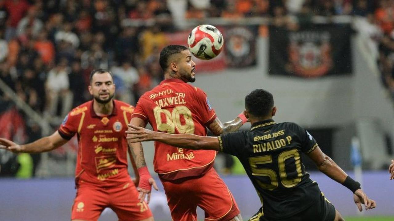 Maxwell Souza Antar Persija Jakarta Menang Tipis atas PSBS Biak di BRI Super League