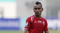 Gelandang Persija Jakarta, Riko Simanjuntak, saat melawan Bali United pada laga Piala Indonesia 2019 di Stadion Wibawa Mukti, Minggu (5/5). Persija menang 1-0 atas Bali United. (Bola.com/M Iqbal Ichsan)