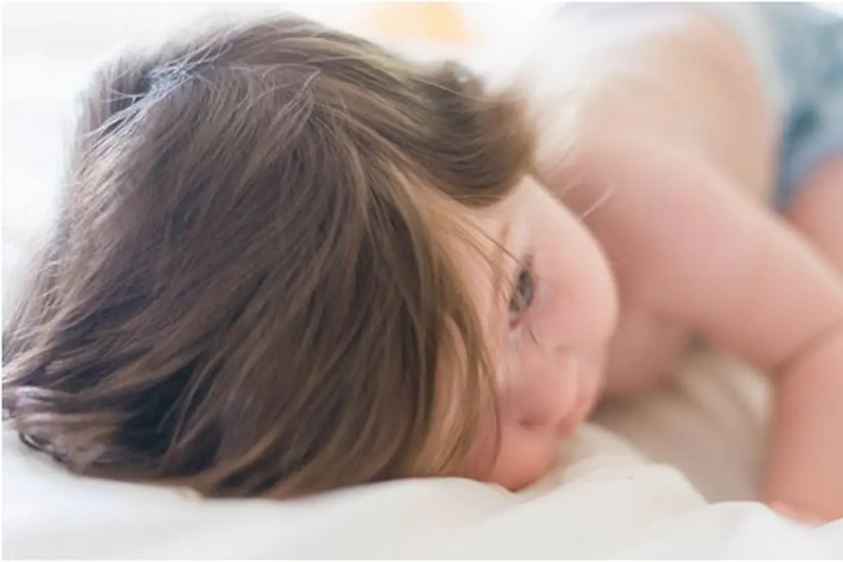 Bayi/copyright unsplash.com/@picsea