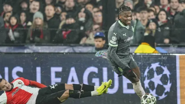 Conceicao Marah dan Tinggalkan Konferensi Pers Setelah Milan Kalah