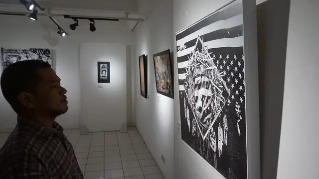 Pameran rupa di Visual Strikes di IFI Bandung
