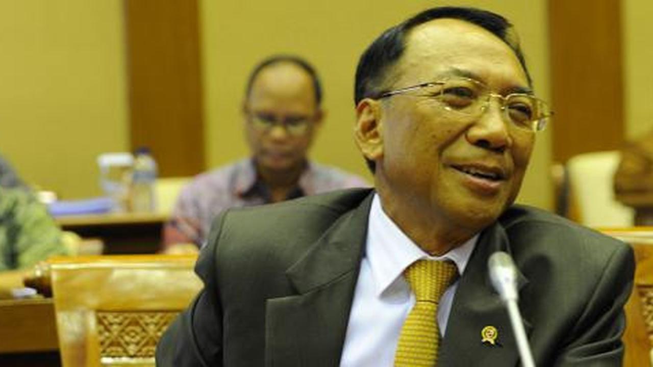 Jero Wacik: Satu tahun, tiga kali ganti wakil menteri ESDM
