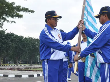 Citizen6, Surabaya: Ratusan atlit Kobangdikal tersebut, akan mengikuti even tahunan mulai 5 - 12 Juni mendatang yang diikuti tujuh Kotama TNI AL Wilayah Timur pada enam cabang olahraga yang dipertandingkan. (Pengirim: Penkobangdikal)