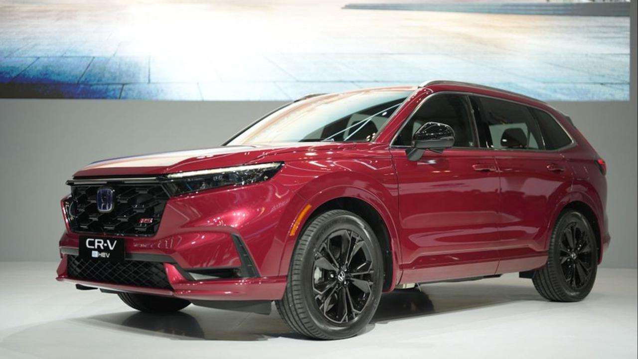 <br><br>Sementara, SUV terbaru yang diluncurkan di GIIAS 2023, All New CR-V, mencatat penjualan 294 unit pada bulan lalu.  Untuk All New CR-V varian hybrid, mulai dikirim ke konsumen pada Oktober 2023.<br>