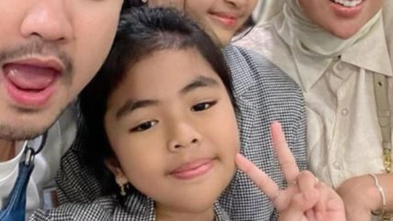 Cepat Akrab Dengan 2 Putrinya&nbsp;<br>