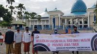 Sejumlah pemuda di Surabaya meminta vaksinasi booster menggunakan vaksin yang sudah terjamin kehalalannya. (Istimewa)