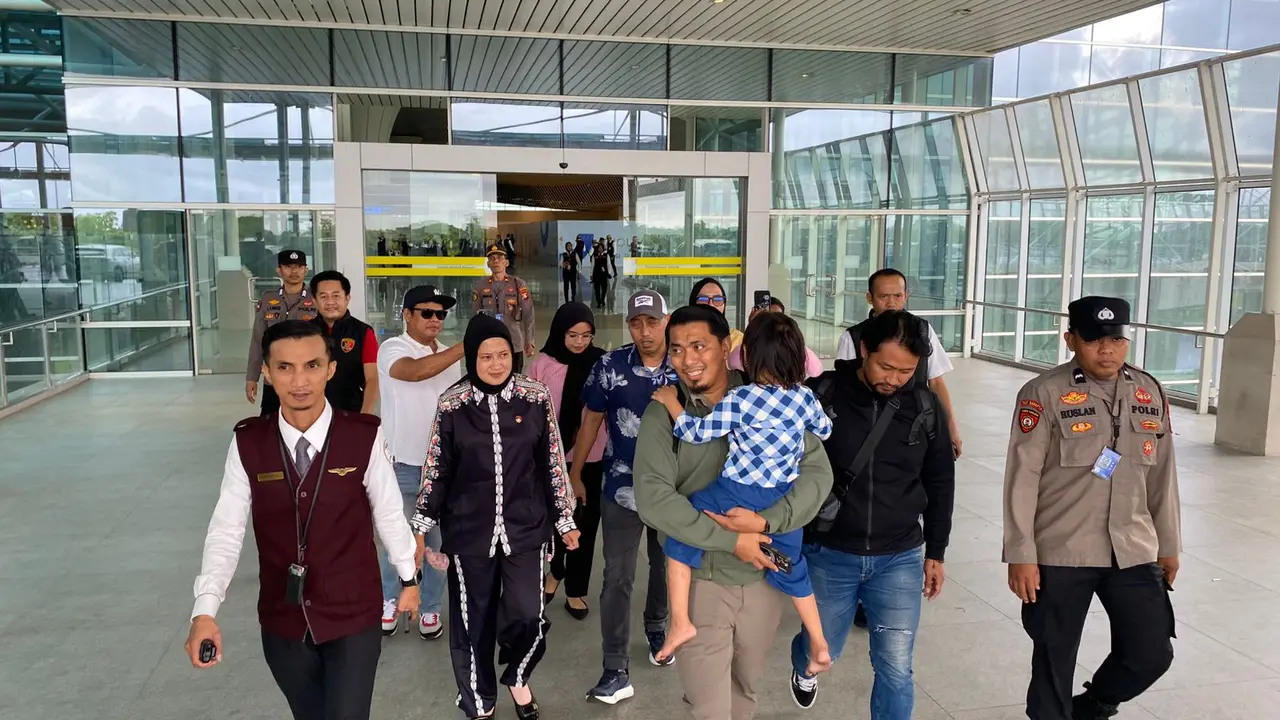 Bocah Bilqis bersama keluarganya