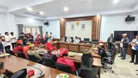 Janji DPRD Usai Digeruduk Pasukan Berkuda Kerajaan Gowa