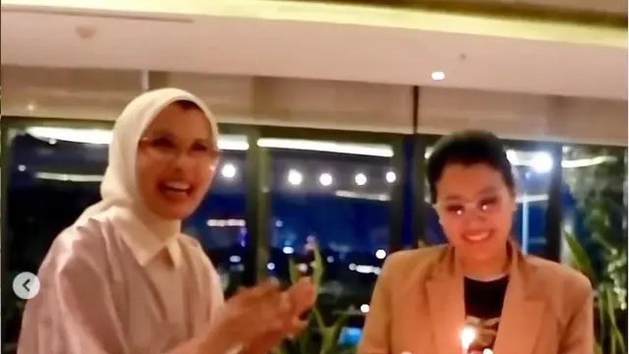 6 Potret Bukber Artis Senior di Ramadhan 2025, Roy Marten hingga Diana Pungky